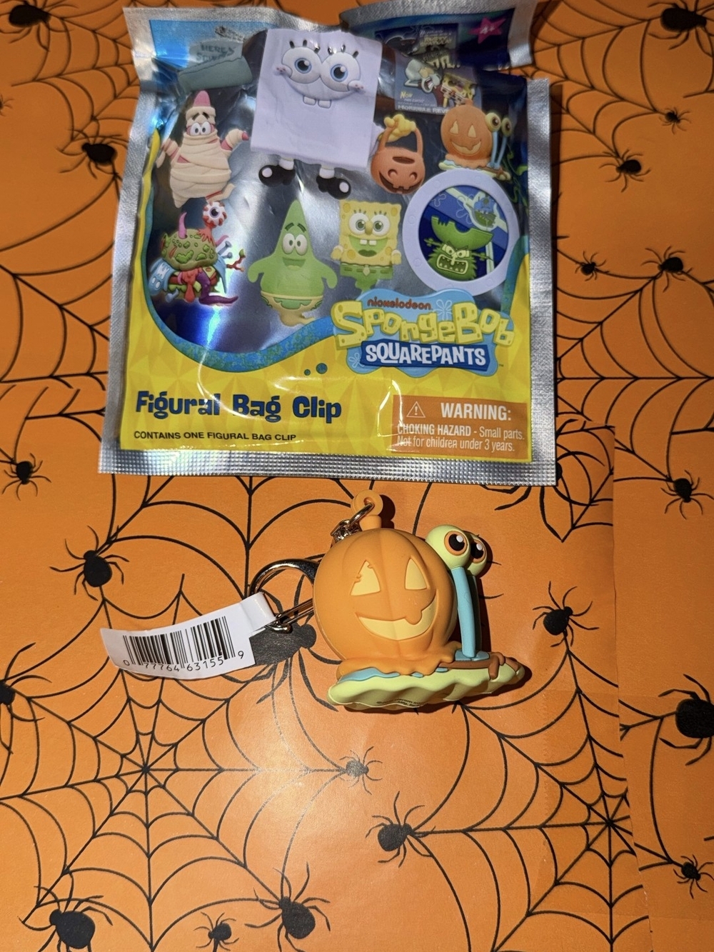 SpongeBob SquarePants Halloween Gary Pumpkin Keychain - Orange, Green, Blue